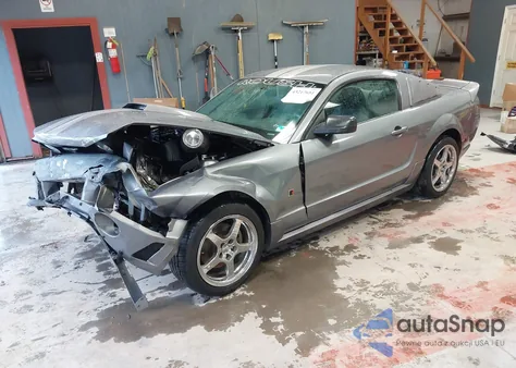 2007 Ford Mustang Gt Deluxe/Gt Premium z USA, uszkodzony, nr VIN 1ZVFT82H275217921